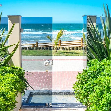 בומבינאס Pousada Vila Del Mare מראה חיצוני תמונה